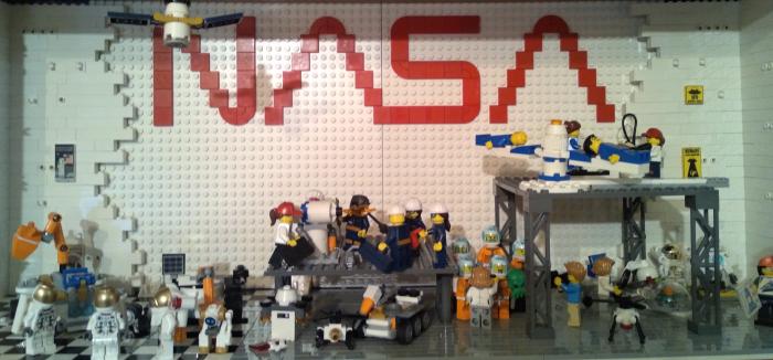 /../assets/images/sets/diorama-nasa.jpg